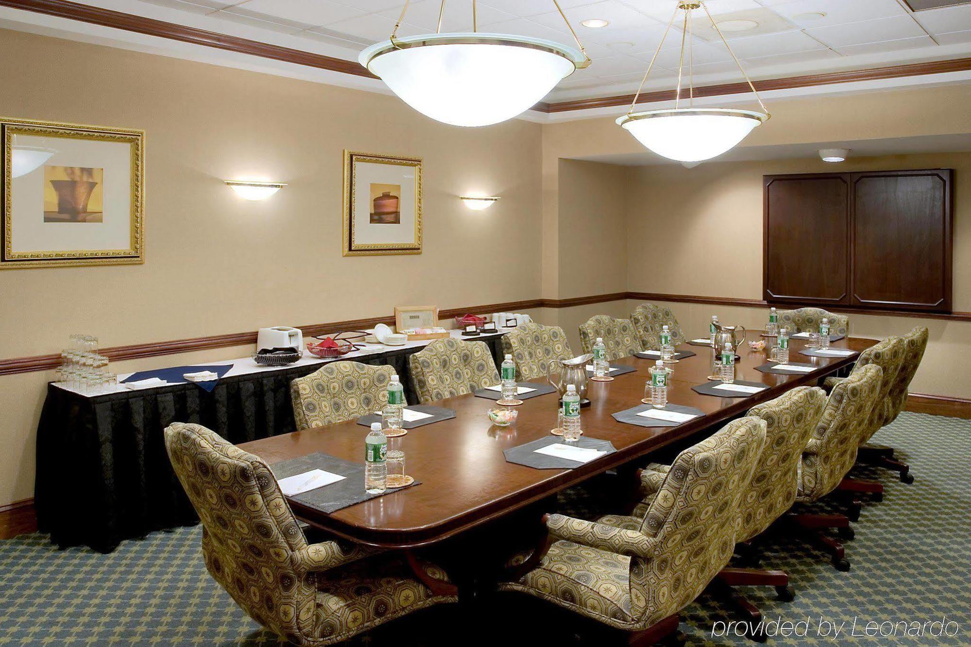 Doubletree By Hilton Hotel Annapolis Facilities photo